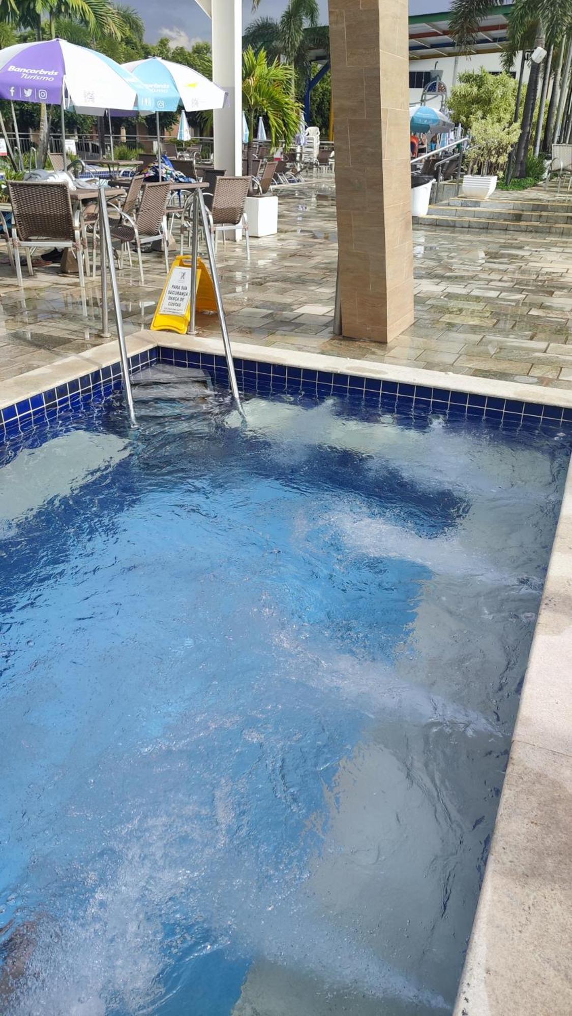 Diroma Fiori - Hoteis Com Roupa De Cama --- Destinos Combinados Turismo Caldas Novas Exterior foto
