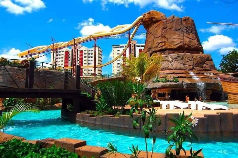 Diroma Fiori - Hoteis Com Roupa De Cama --- Destinos Combinados Turismo Caldas Novas Exterior foto
